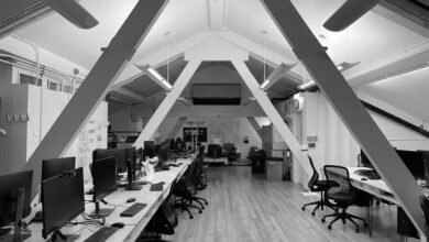 dynamic digital hub identifier